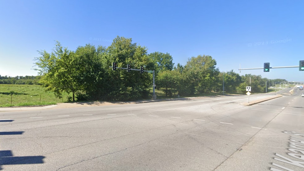 More Photos Of 3300 W Kearney St, Springfield Land For Sale