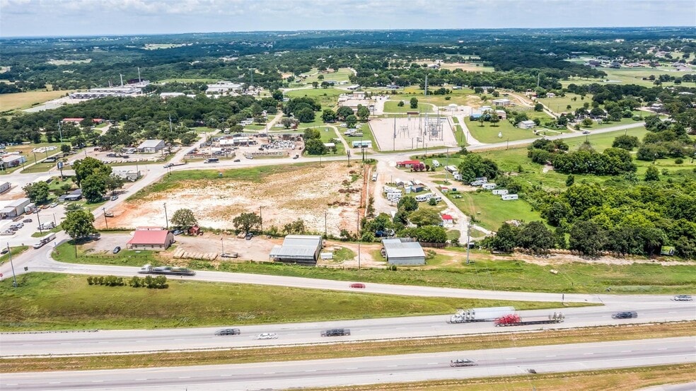 More Photos Of 113 Dennis Junction Rd, Weatherford Warehouse For Sale