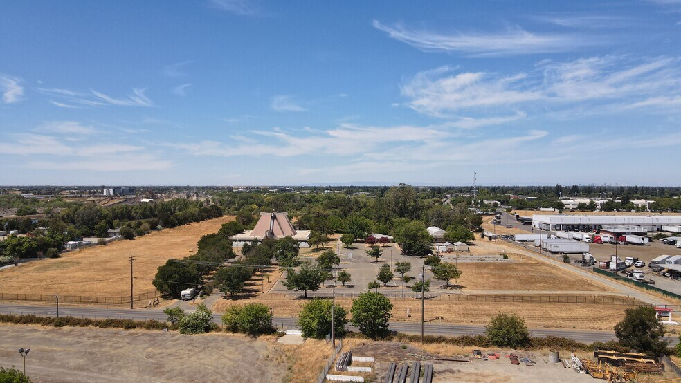 More Photos Of 4016 Happy Ln, Sacramento Land For Sale