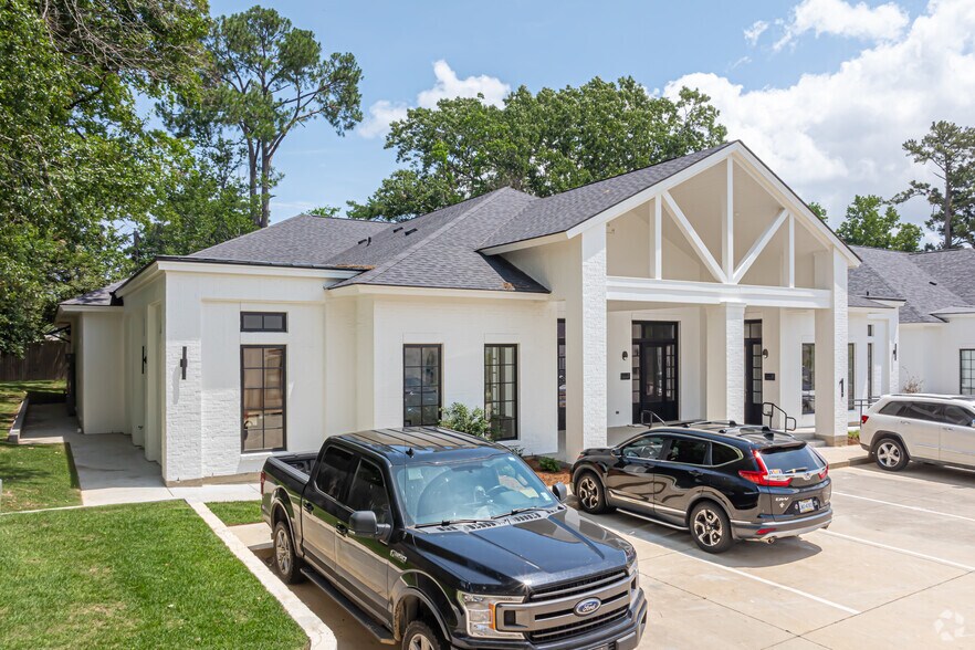 More Photos Of 10235 Jefferson Hwy, Baton Rouge Office For Sale
