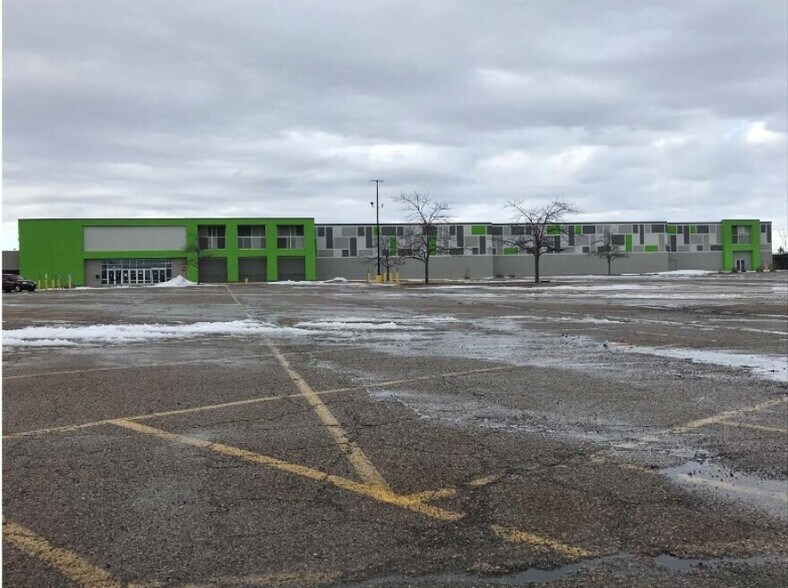 More Photos Of 2323 W Pioneer Pky, Peoria Unknown For Lease