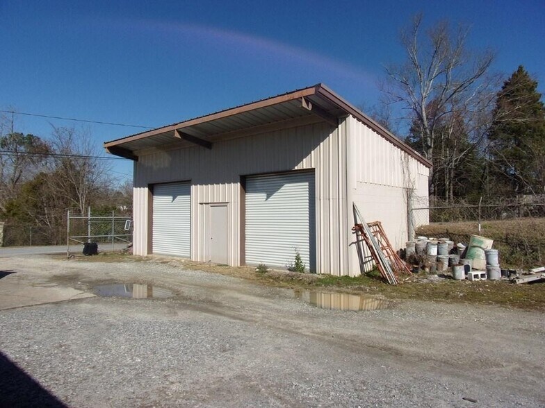 More Photos Of 5005 14th Ave, Columbus Service For Sale