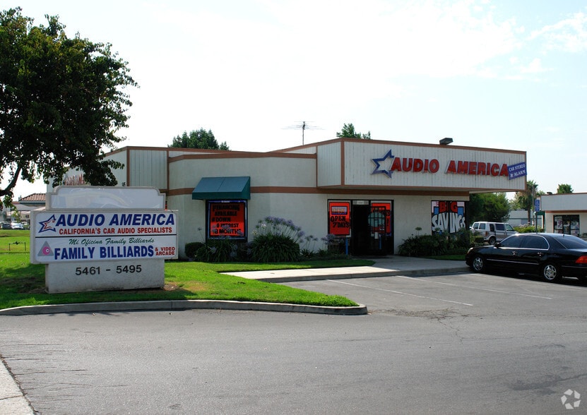 More Photos Of 5461-5495 Holt Blvd, Montclair Unknown For Lease