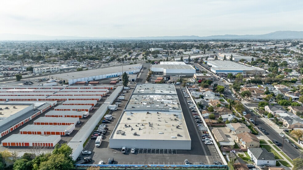 More Photos Of 8010 Wheatland Ave, Sun Valley Manufacturing For Sale