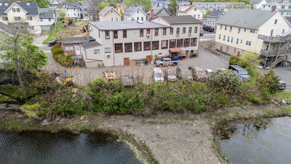 More Photos Of 275 East Ave, Norwalk Office For Sale
