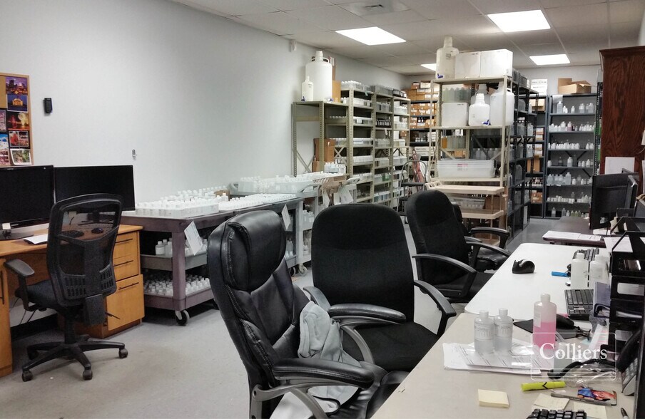 More Photos Of 7221 Investment Dr, Charleston Flex For Sale