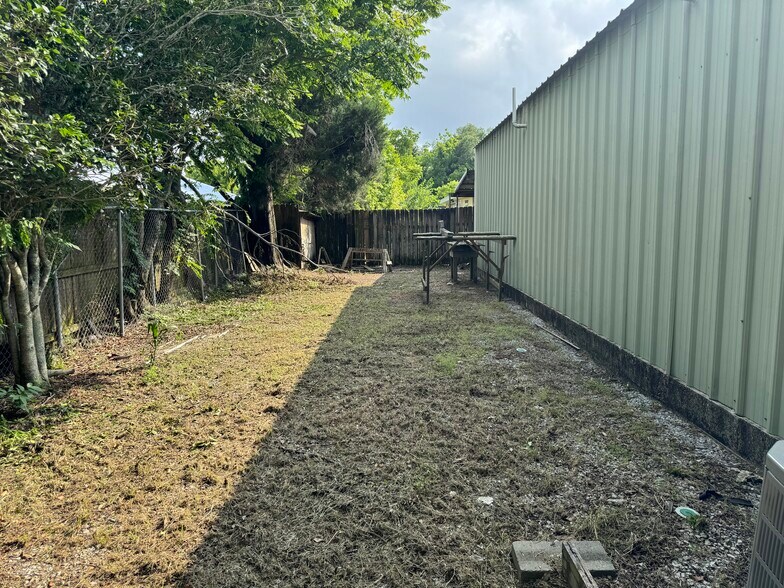 More Photos Of 145 Agnes St, Houma Office Residential For Sale