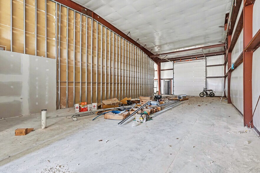 More Photos Of 3406 Shannon Park Dr, Fredericksburg Warehouse For Sale
