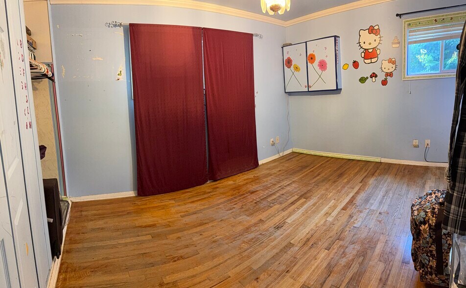 More Photos Of 3147 Shallowford Rd, Atlanta Office For Sale
