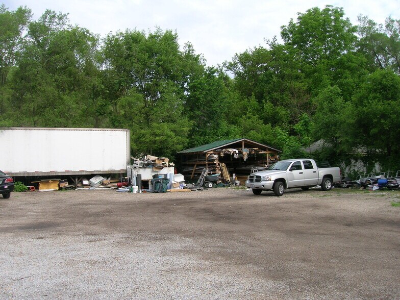 More Photos Of 6922 Harrison Ave, Hammond Auto Salvage Facility For Sale