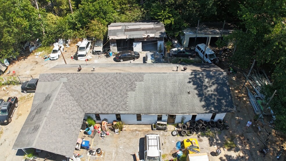 More Photos Of 2794 Metropolitan Pky SW, Atlanta Auto Repair For Sale
