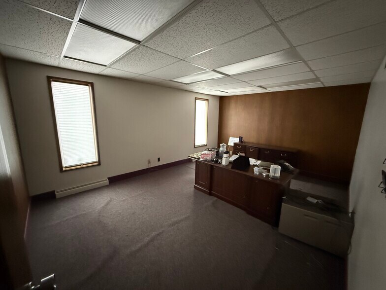 More Photos Of 731 Gratiot Ave, Saginaw Loft Creative Space For Lease