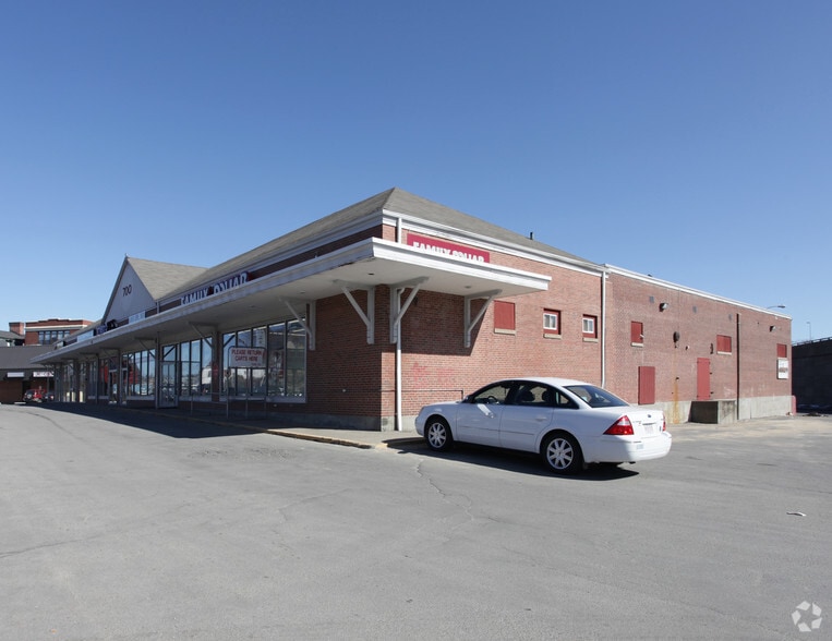 Primary Photo Of 500-702 Southbridge St, Worcester Unknown For Lease