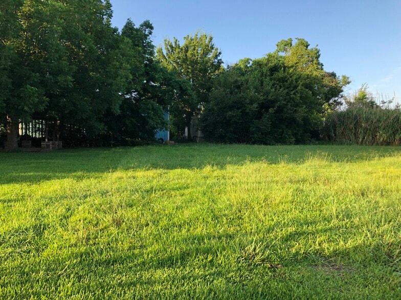 More Photos Of .4955 ac. N. Main, Stafford Land For Sale