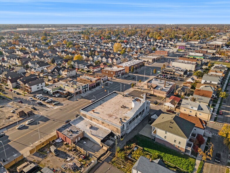 More Photos Of 11500 Joseph Campau St, Hamtramck Auto Dealership For Sale