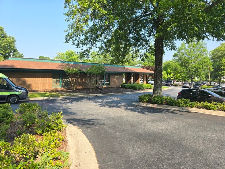 More Photos Of 6685 Merchants Way, Morrow Medical For Sale