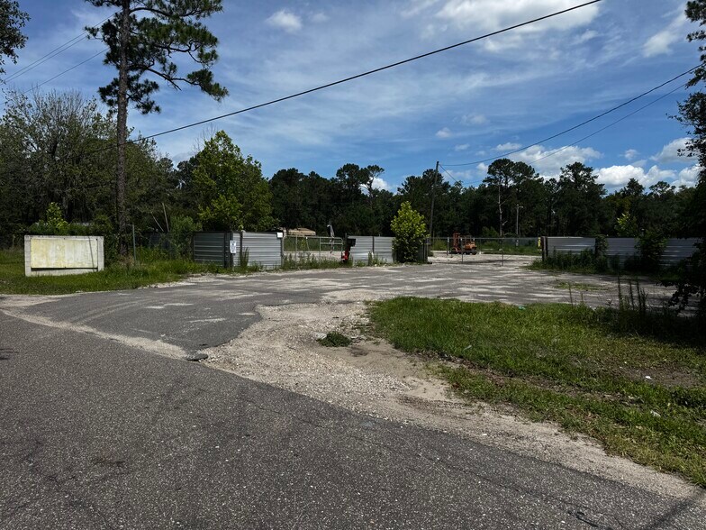 More Photos Of 10650 New Kings Rd, Jacksonville Land For Lease