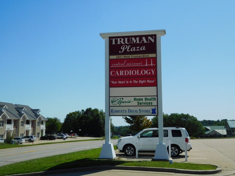 More Photos Of 3501 W Truman Blvd, Jefferson City Unknown For Sale