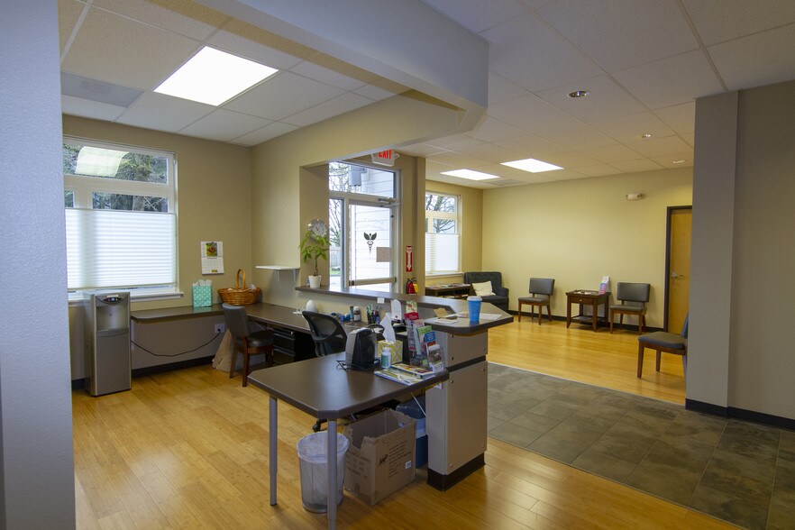 More Photos Of 4970 SW Main Ave, Beaverton Office For Sale