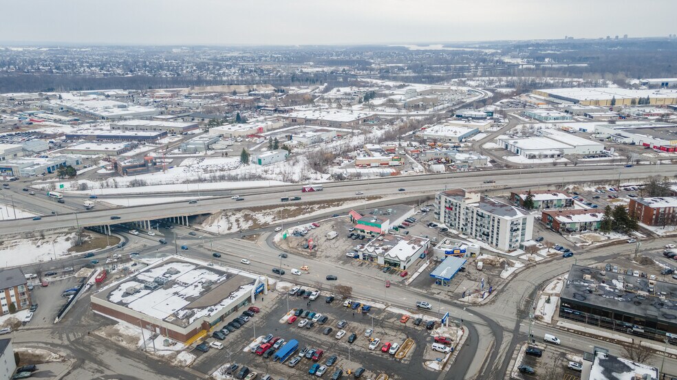 More Photos Of 780 Boul Saint-Joseph, Gatineau General Retail For Sale