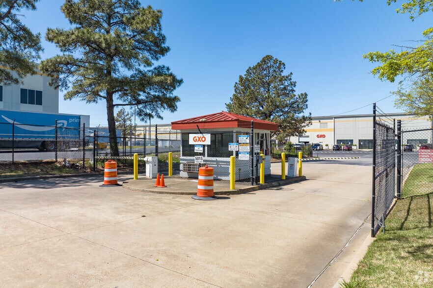 More Photos Of 5015 Citation Dr, Memphis Unknown For Lease