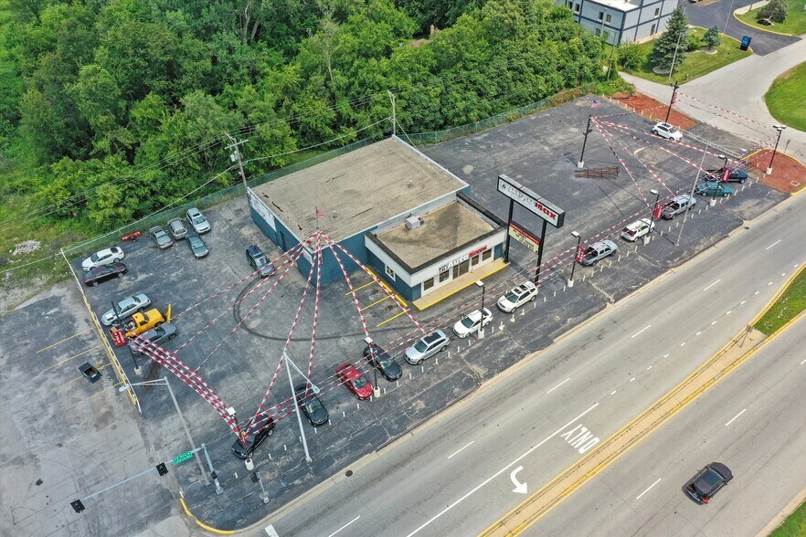 More Photos Of 2920 W 159th St, Markham Freestanding For Sale