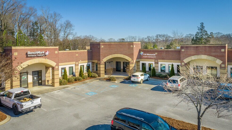 Primary Photo Of 5022 Old Godsey Ln, Hixson Office For Sale