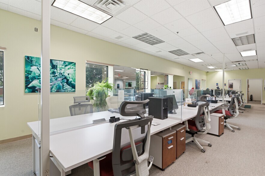 More Photos Of 255 Great Valley Pky, Malvern Office For Lease