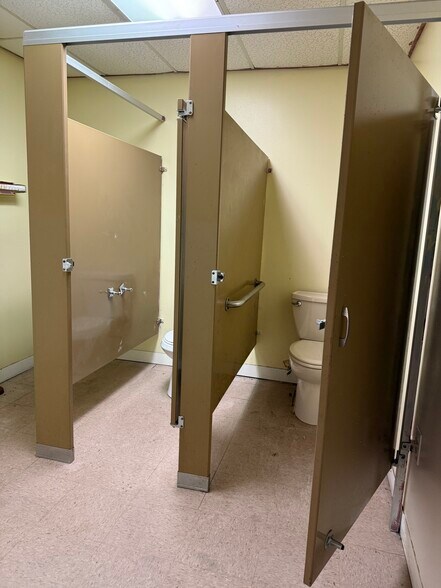 More Photos Of 1601 W 6th St, Sanford Land For Sale