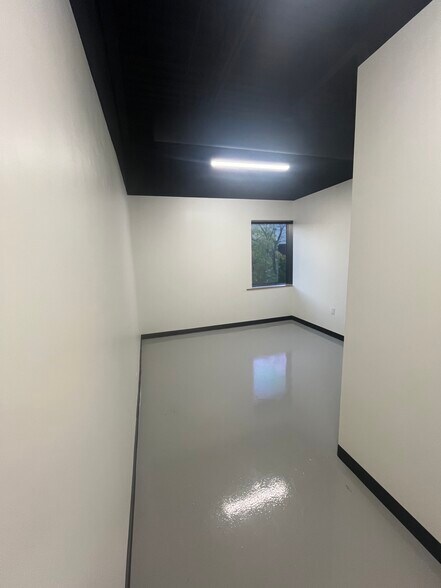 More Photos Of 309 Plus Park Blvd, Nashville Loft Creative Space For Lease