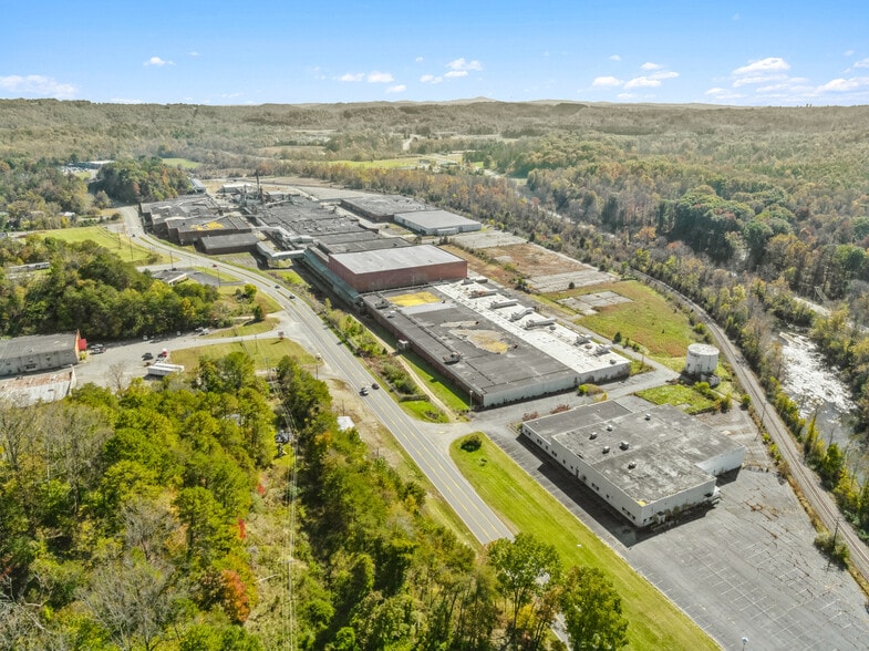 More Photos Of 1641 Fairystone Park Hwy, Stanleytown Warehouse For Sale