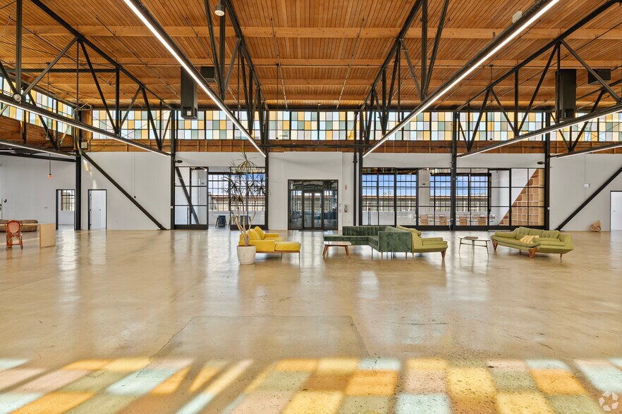 More Photos Of 1451-1473 E 4th St, Los Angeles Office For Lease