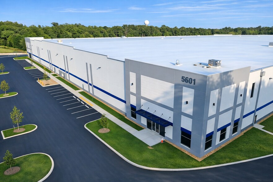 More Photos Of 5601 Chudoba Pky, Prince George Distribution For Lease