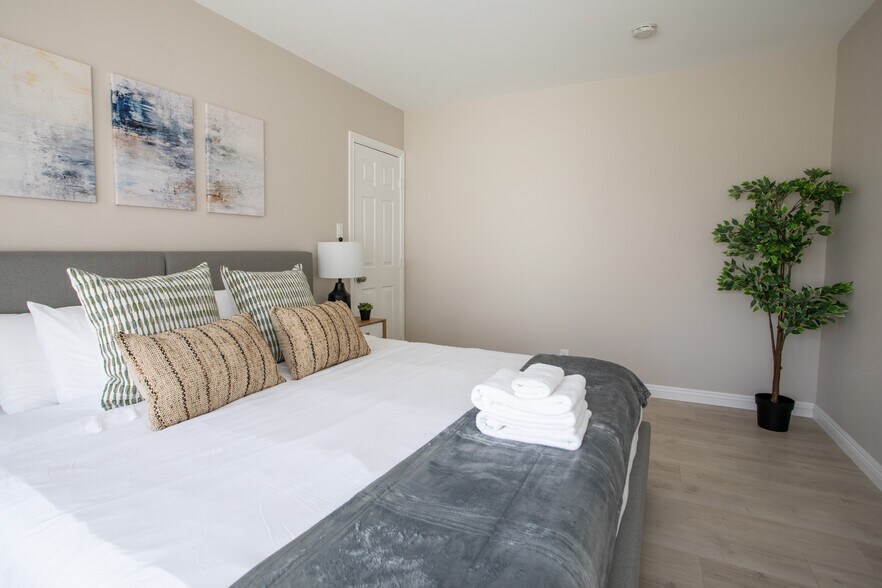 More Photos Of 1227 E Grovecenter St, West Covina Specialty For Sale