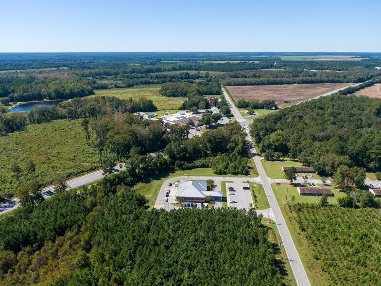 More Photos Of 1241 Boundary St W, Fairfax Medical For Sale