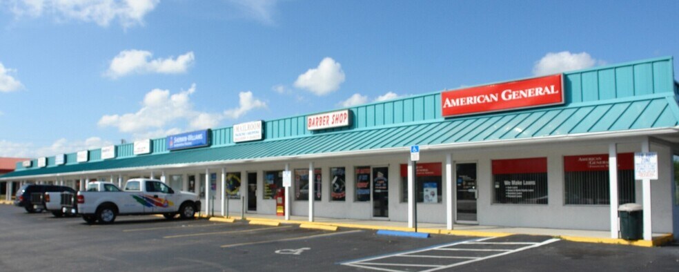 More Photos Of 1717 S US Highway 1, Fort Pierce General Retail For Lease