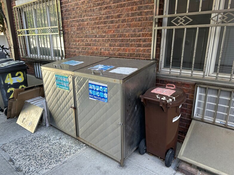 More Photos Of 43-26 53rd St, Woodside Apartments For Sale