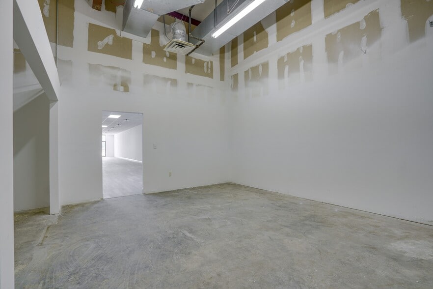 More Photos Of 1000 Caruso Blvd, Slidell Unknown For Lease
