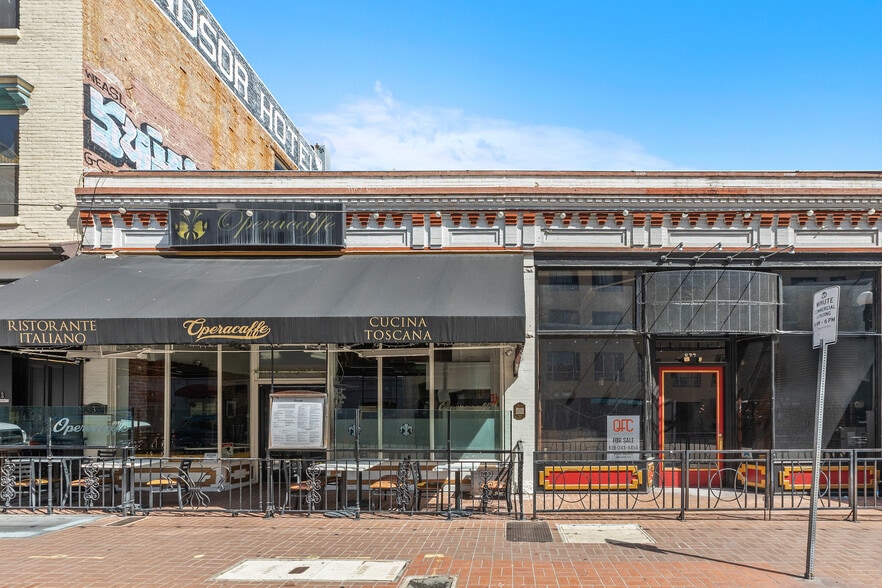 More Photos Of 827-835 4th Ave, San Diego Storefront For Lease