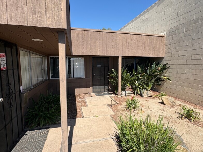 More Photos Of 1320 Hill St, El Cajon Light Manufacturing For Lease