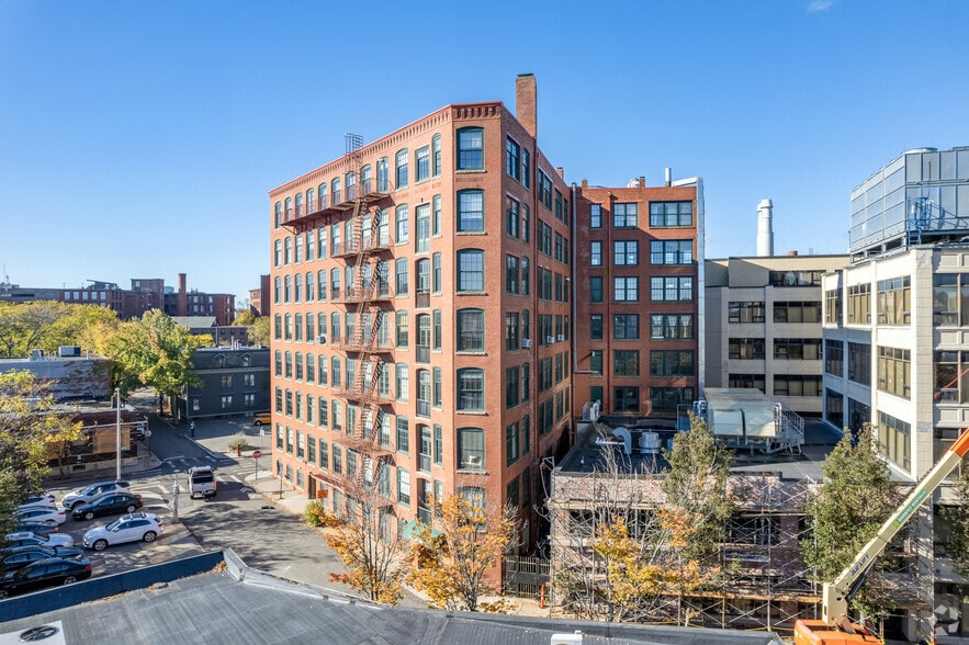 More Photos Of 150 Chestnut St, Providence Loft Creative Space For Lease