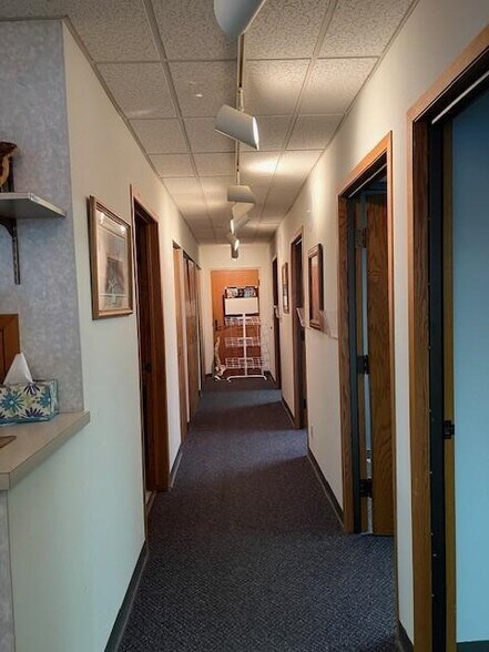 More Photos Of 1521 Northway Dr, Saint Cloud Medical For Sale