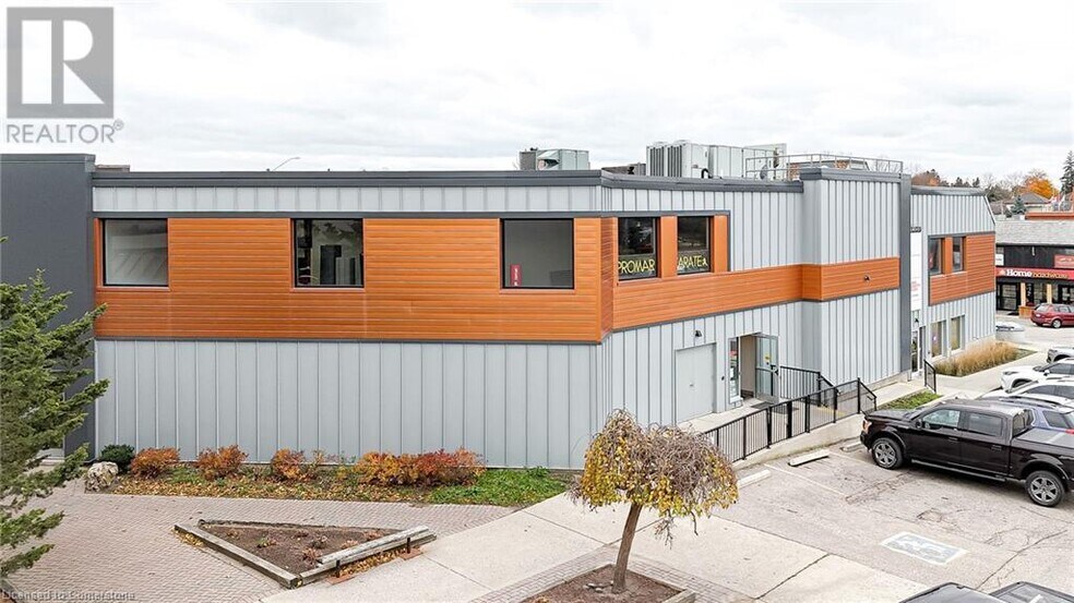 More Photos Of 10 Church St W, Woolwich Storefront Retail Office For Lease