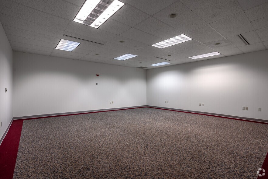 More Photos Of 3700 Corporate Dr, Columbus Office For Lease