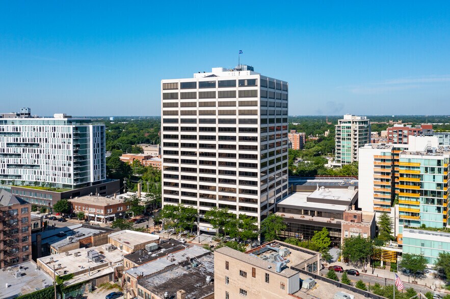 More Photos Of 1560 Sherman Ave, Evanston Office For Lease