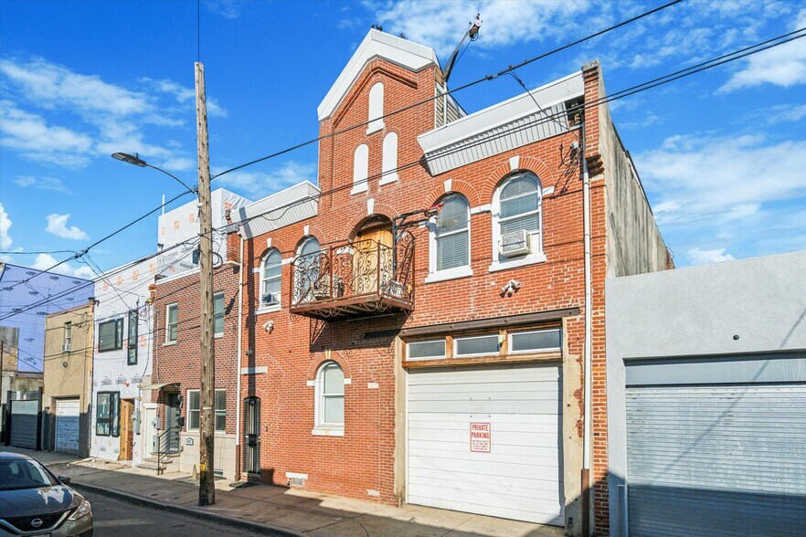 More Photos Of 419 Pierce St, Philadelphia Police Fire Station For Sale