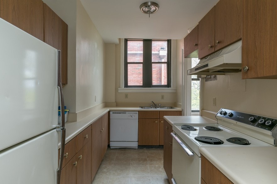 More Photos Of 870 Vine St, Chattanooga Apartments For Lease