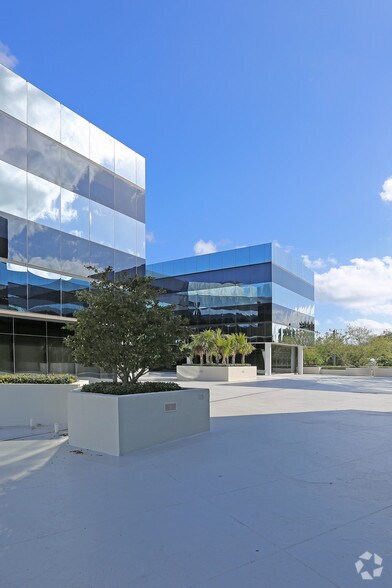 More Photos Of 4800 N Federal Hwy, Boca Raton Medical For Sale