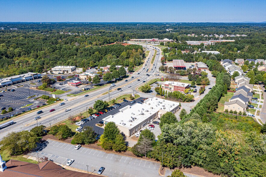 More Photos Of 3375 Sugarloaf Pkwy, Lawrenceville Unknown For Lease