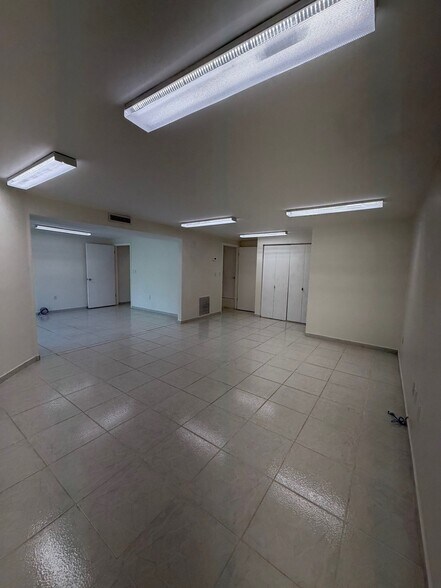 More Photos Of 16155-16155 SW 117th Ave, Miami Light Distribution For Sale
